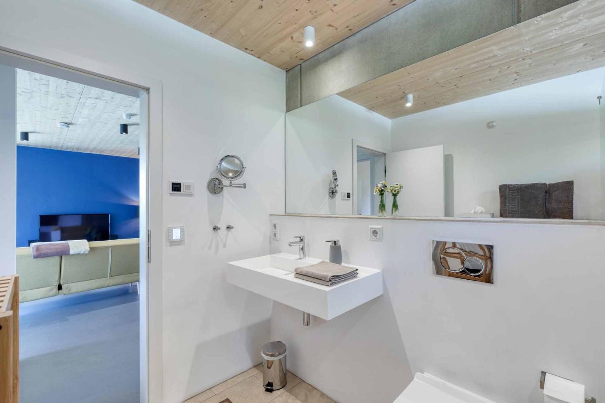Lieblingseck Nachhaltige 5 Sterne Ferienwohnung Direkt Am Chiemsee 吉塔特埃姆吉姆 外观 照片