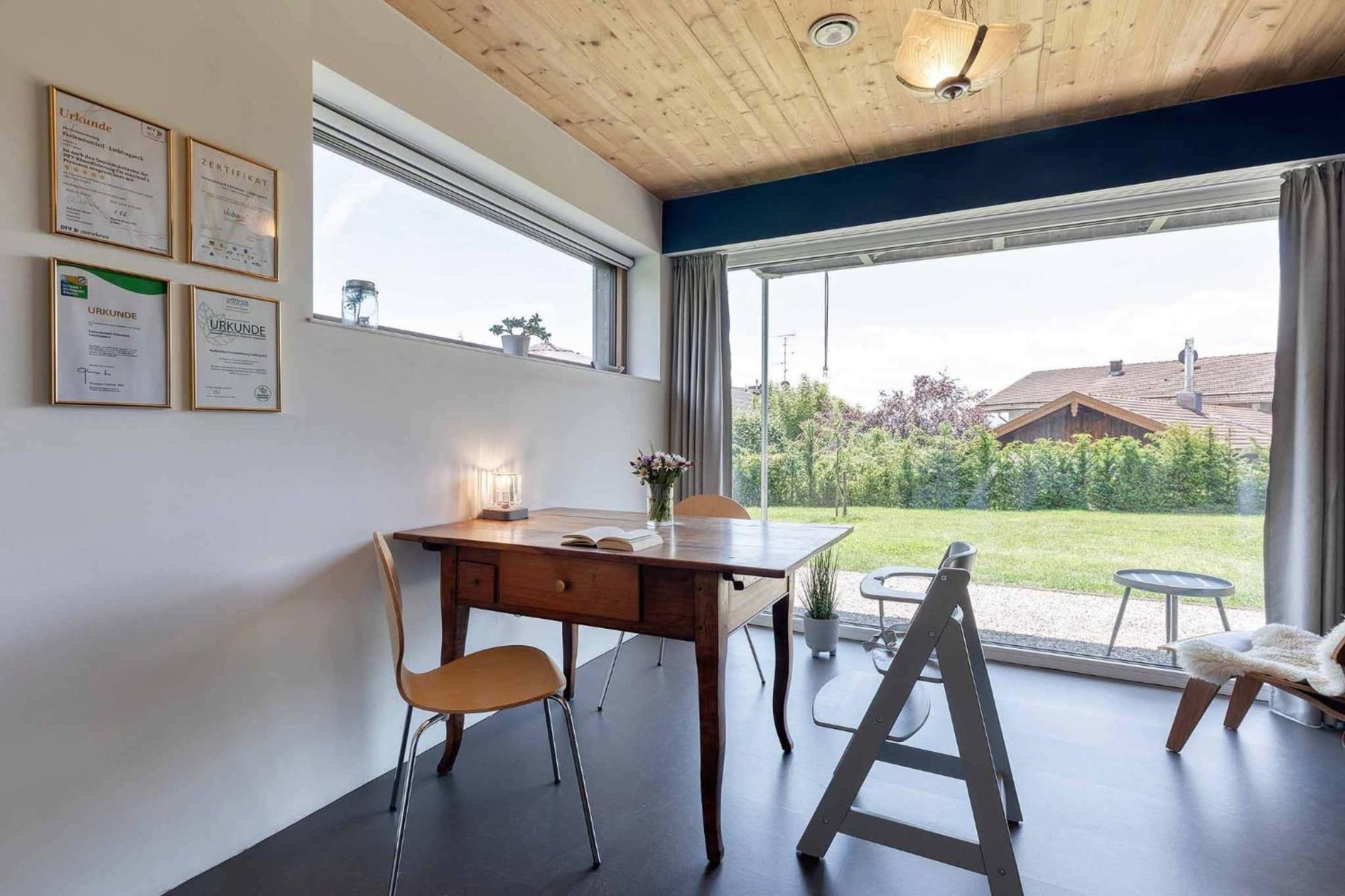 Lieblingseck Nachhaltige 5 Sterne Ferienwohnung Direkt Am Chiemsee 吉塔特埃姆吉姆 外观 照片
